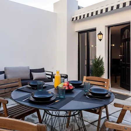 Flh Alameda Lll Апартаменты